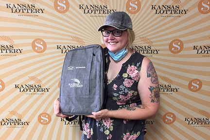 Heather Miller won the Grand Prize in the Silverado instant scratch game!